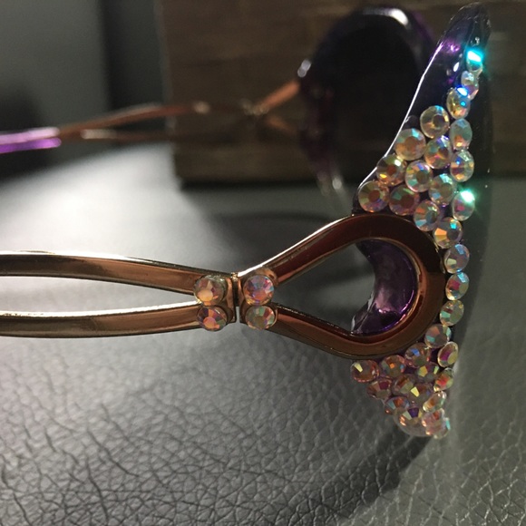 Rhinestone sunglasses - Picture 2 of 4